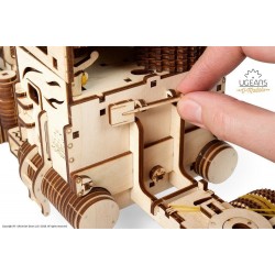 UGEARS Maquette de camion en bois, truck américain, Ugears Puzzles 3d en bois