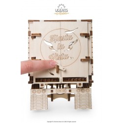 UGEARS Maquette en bois, la remorque du camion américain de Ugears. Puzzles 3d en bois