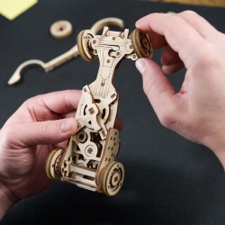 Petit Cabriolet Ugears, Maquette en bois sans collage, 4820184121744