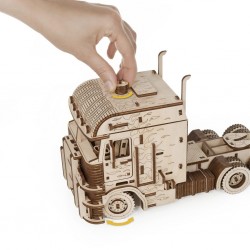 Maquette de Truck COE, Maquette en bois mécanique représentant un camion, eco wood art, 4815123003236