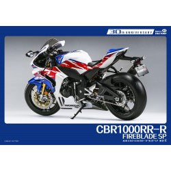 Maquette Moto 1/9 eme Majic Factory 1402 HONDA CBR1000RR-R SP Blanche