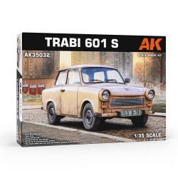 Maquette 1/35 AK Interactuve, Maquette TRABI 601 S au 1/35, EAN 8435568350038
